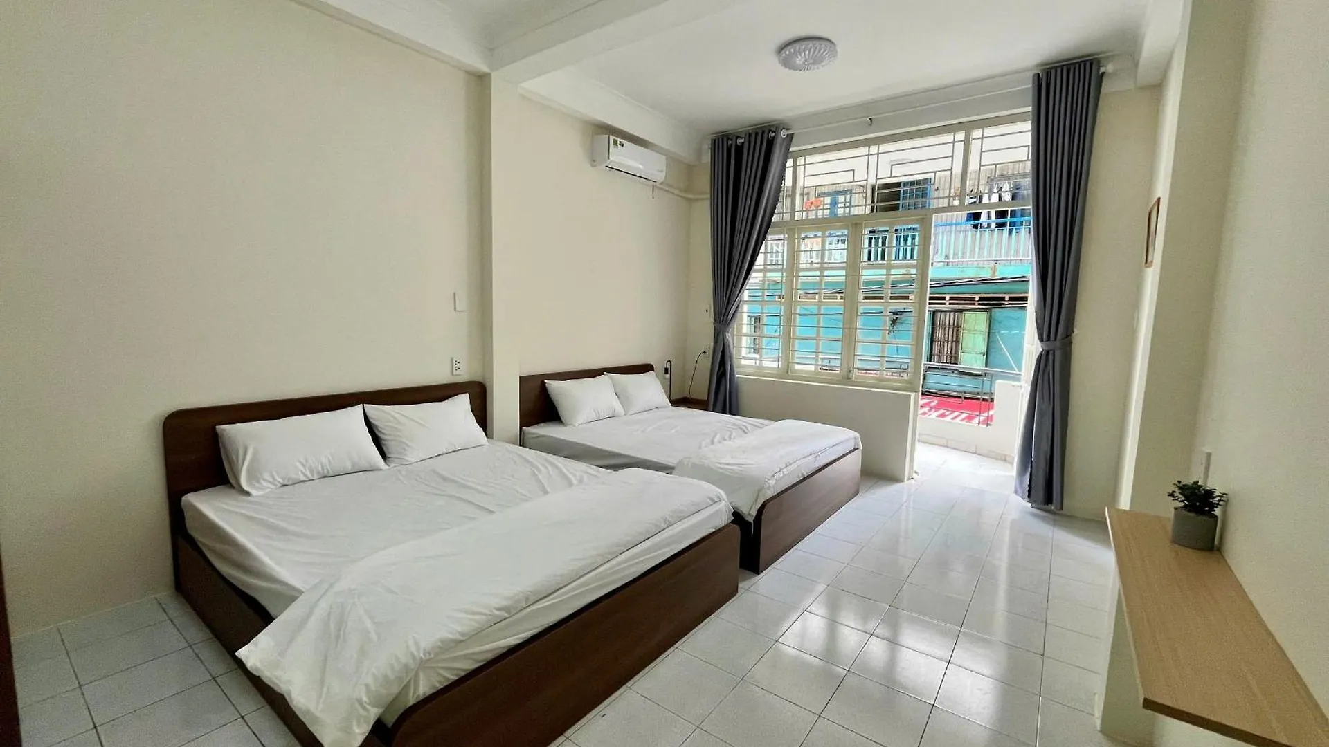 Dan'S Wash & Stay House, Big And New, Balcony, Laudromat, Bui Vien Area Ho Chi Minh City