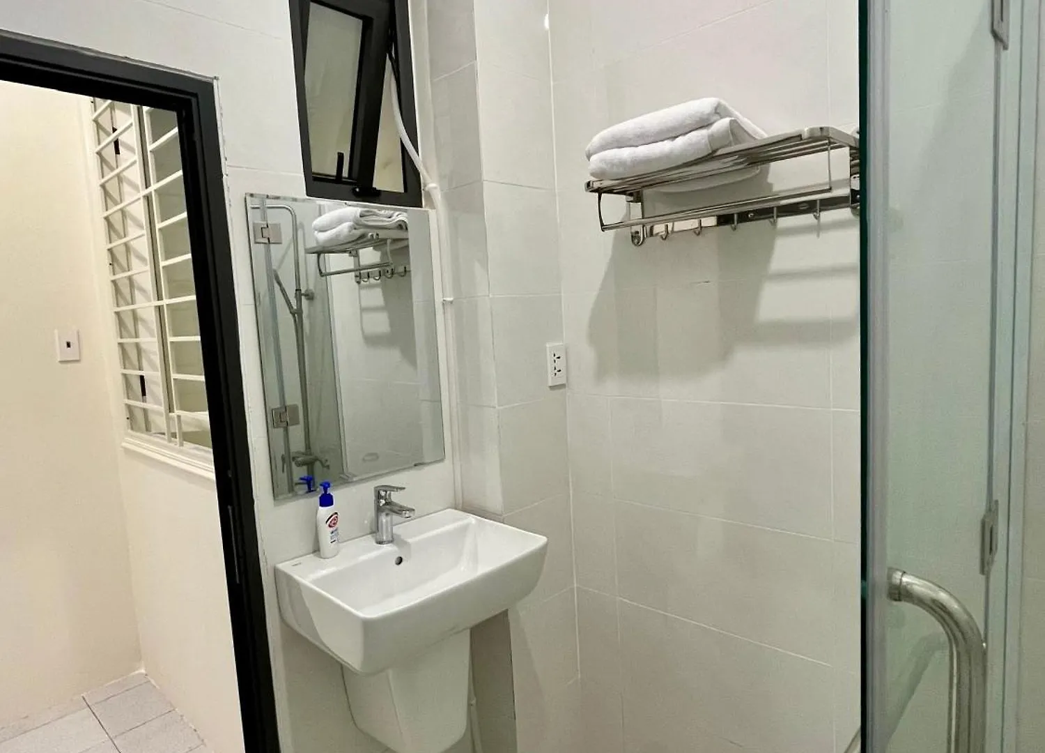Dan'S Wash & Stay House, Big And New, Balcony, Laudromat, Bui Vien Area Ho Či Minovo Město Aparthotel